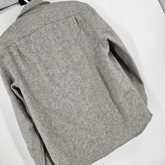 Wallace & Barnes Shirt Jacket Gray Wool Flannel Button Up Pockets Hunting Size M - Picture 5 of 7